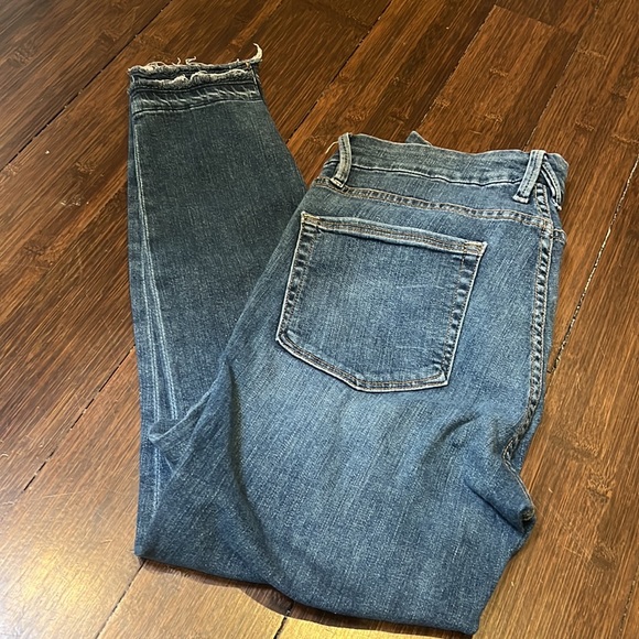 Good American Good Legs - Picture 3 of 6